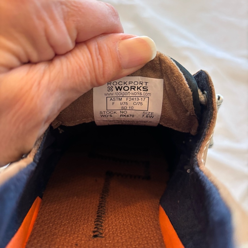 NWOT Rockport Works sailing club navy tan slip resistant SZ 7.5 Safety shoes - Picture 5 of 13